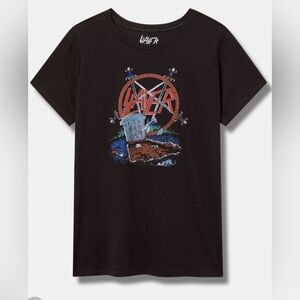 🖤TORRID SLAYER SHORT SLEEVE TOP SIZE 3X🖤